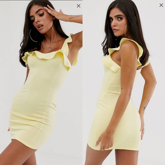 Missguided Dresses & Skirts - NWT MISSGUIDED Dress